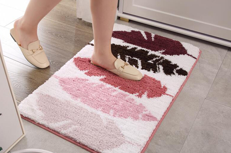 Super Absorbent Bathroom Mat, Non Slip Soft Wrinkle Free Bathroom