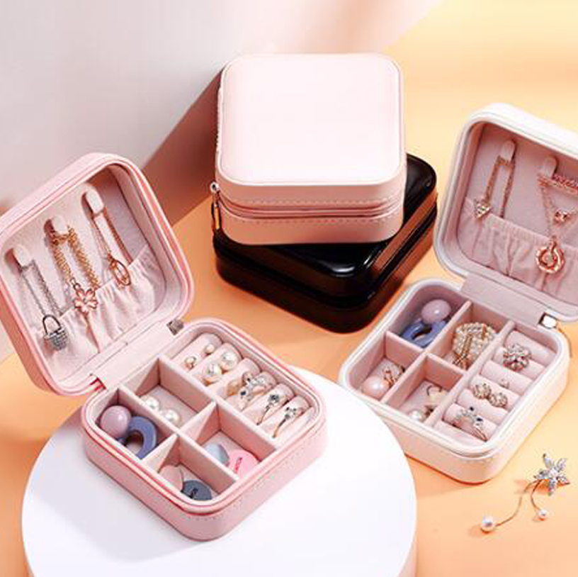 PU Leather Small Travel Jewelry Box Organizer