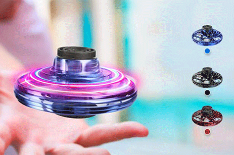 Creative Toys Flying Spinner with Light