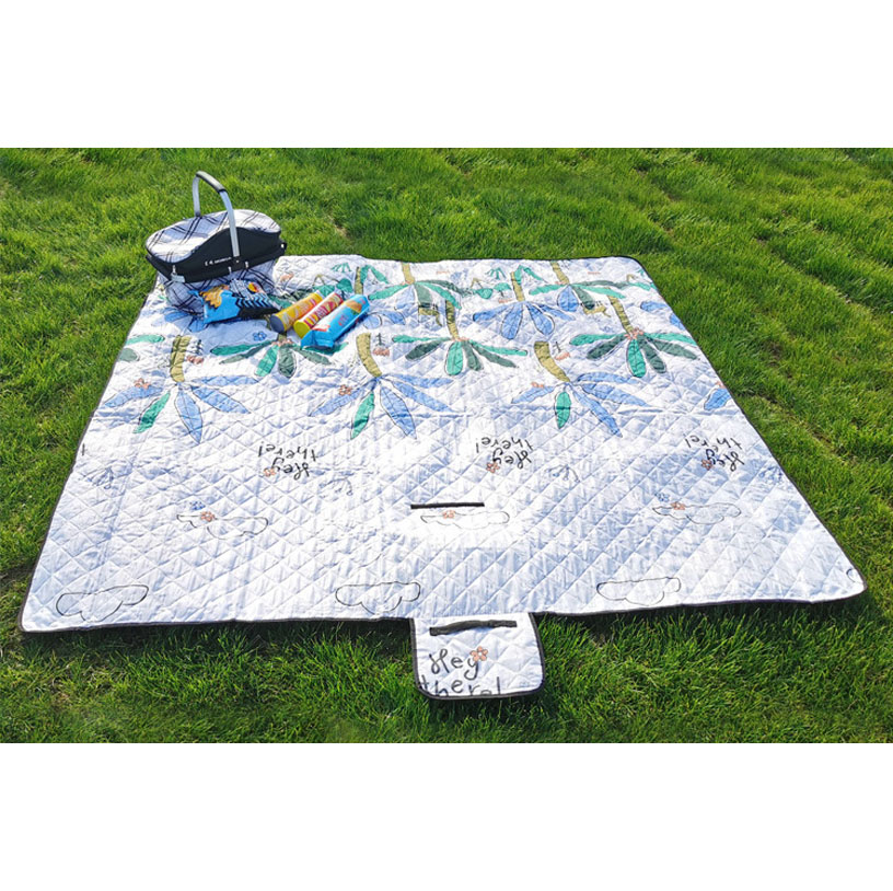 Outdoor Moisture-proof  Thickened Picnic Mat